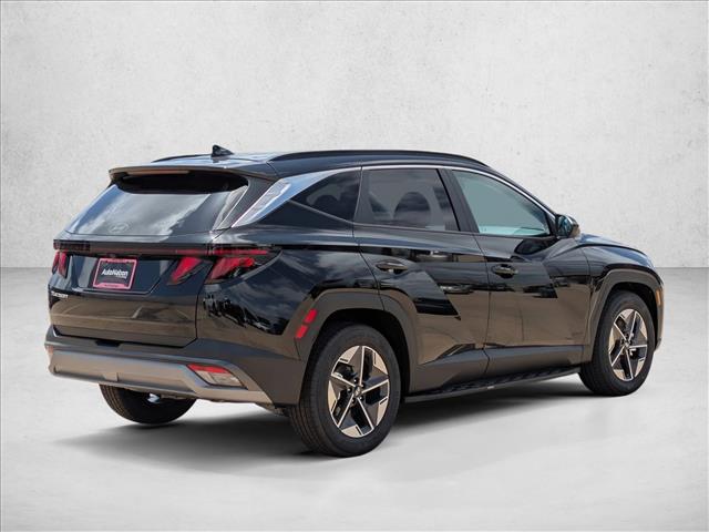 2025 Hyundai Tucson SEL photo 2