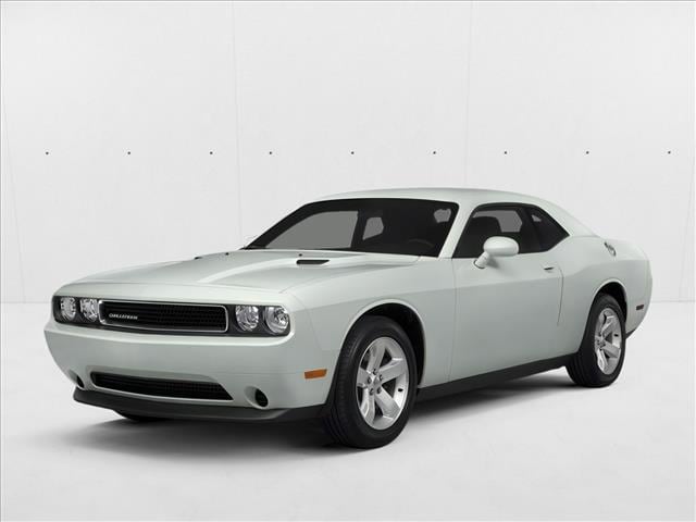 2014 Dodge Challenger SXT's photo