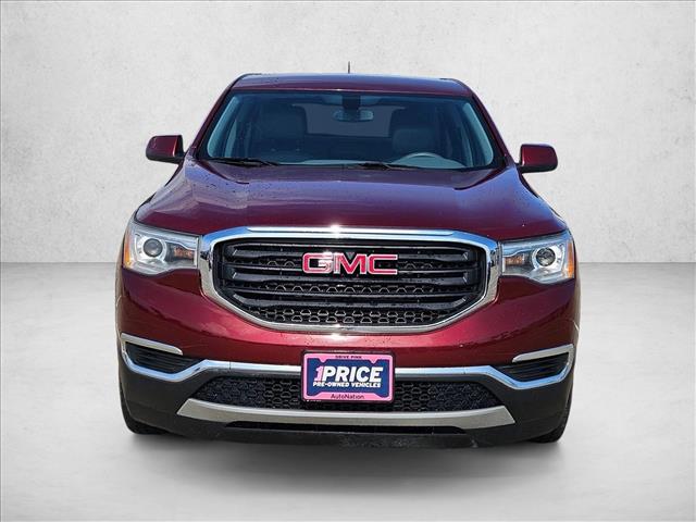 2017 Gmc Acadia SLE photo 2
