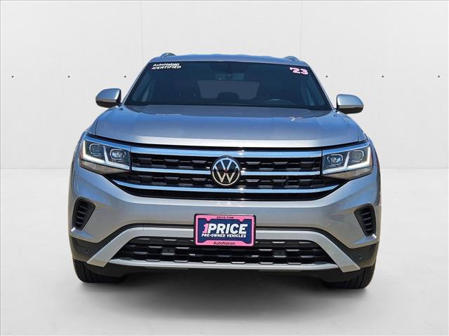 2023 Volkswagen Atlas Cross Sport SE Technology photo 2
