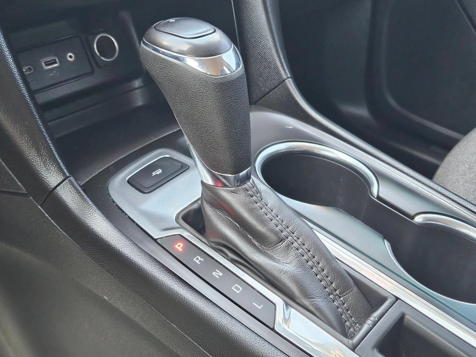 2020 Chevrolet Equinox LT - Photo 12