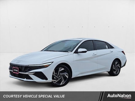 2025 Hyundai Elantra Hybrid Limited Sedan