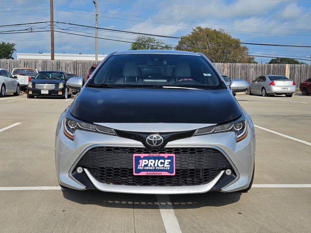 2019 Toyota Corolla XSE photo 2