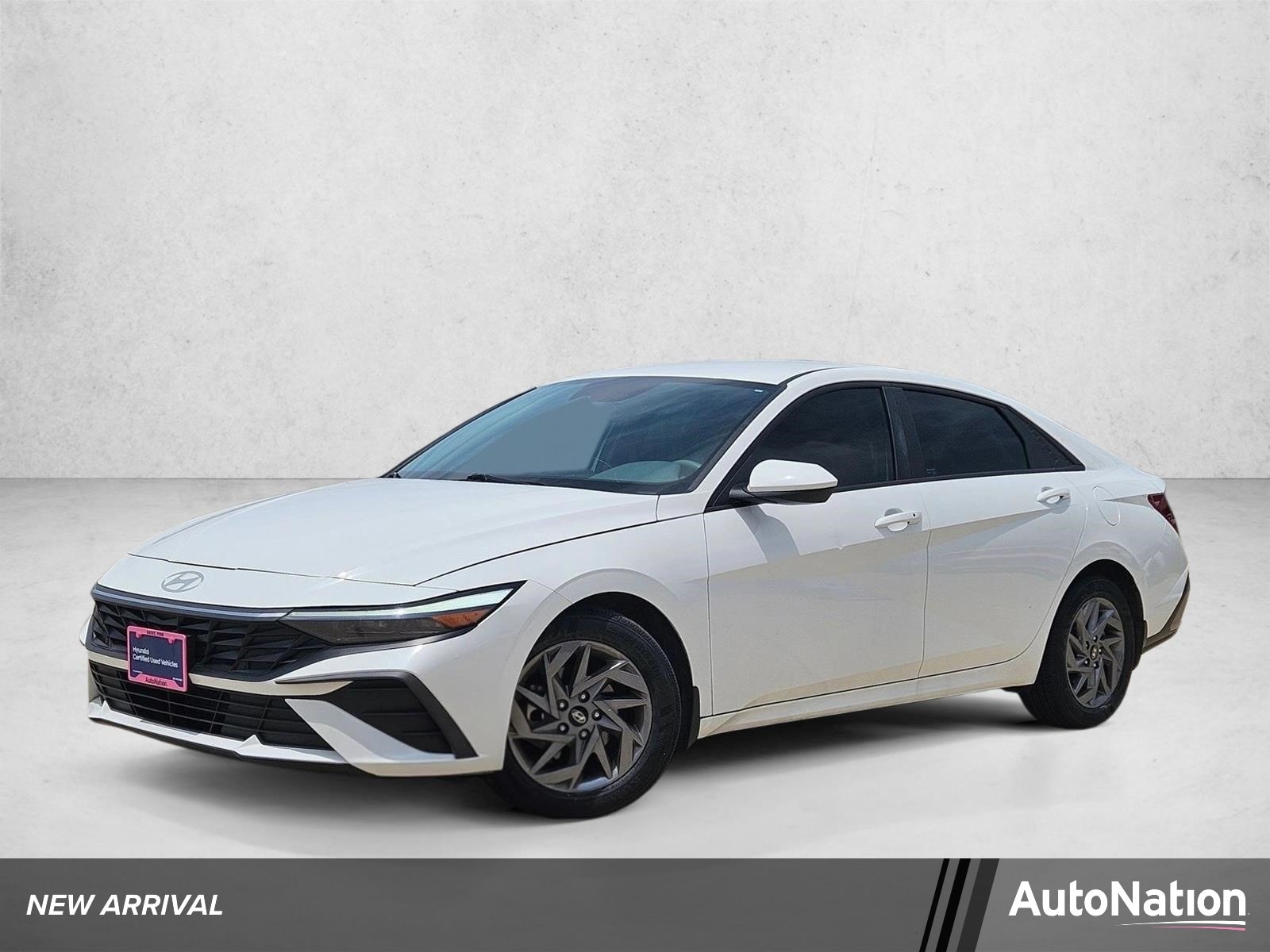2024 Hyundai Elantra 2.0 SEL IVT's photo