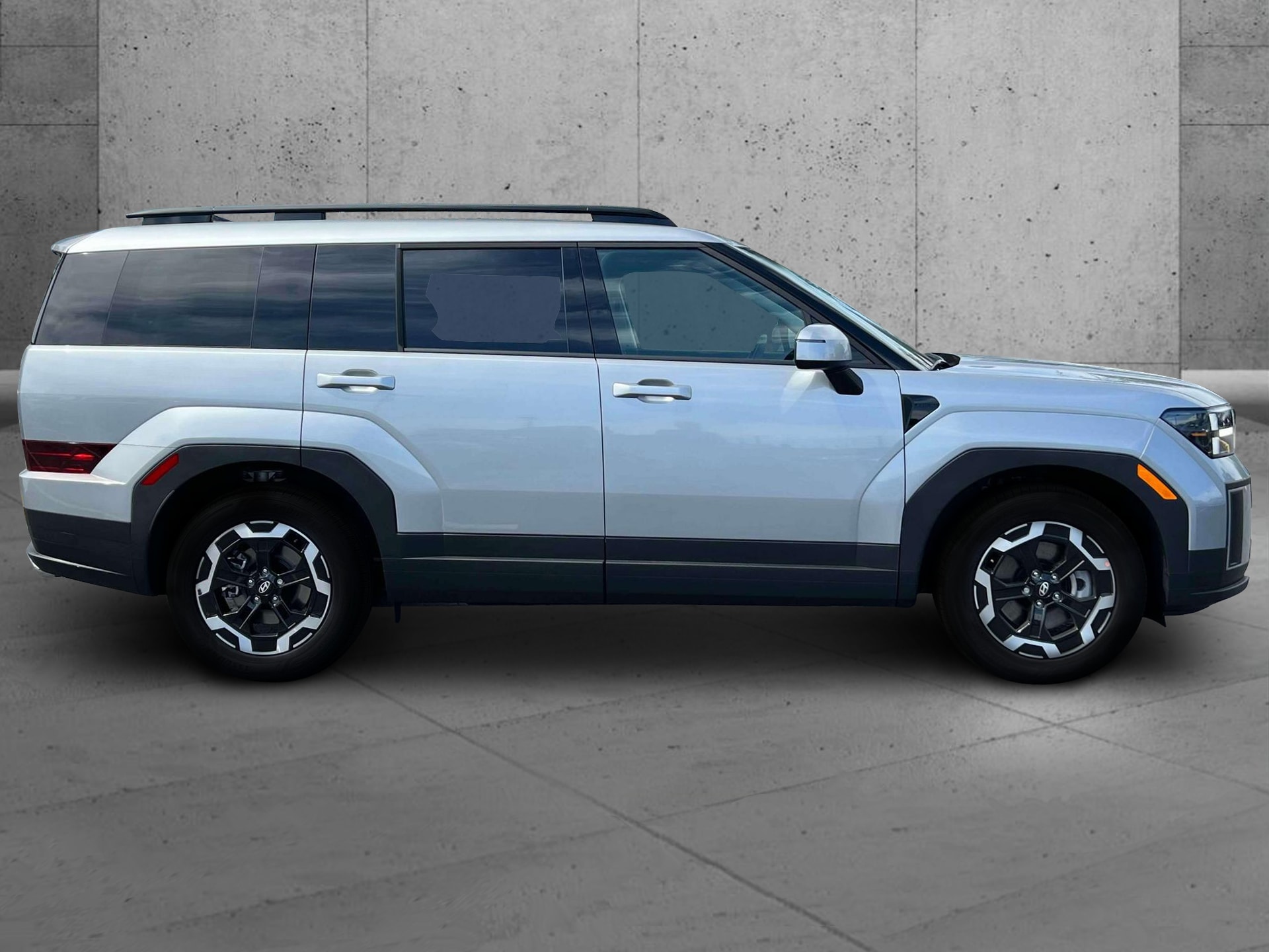 2025 Hyundai Santa Fe SEL - Photo 9