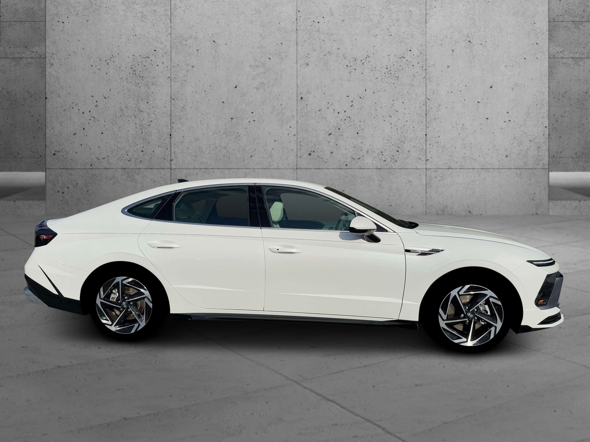 2026 Hyundai Sonata SEL - Photo 9