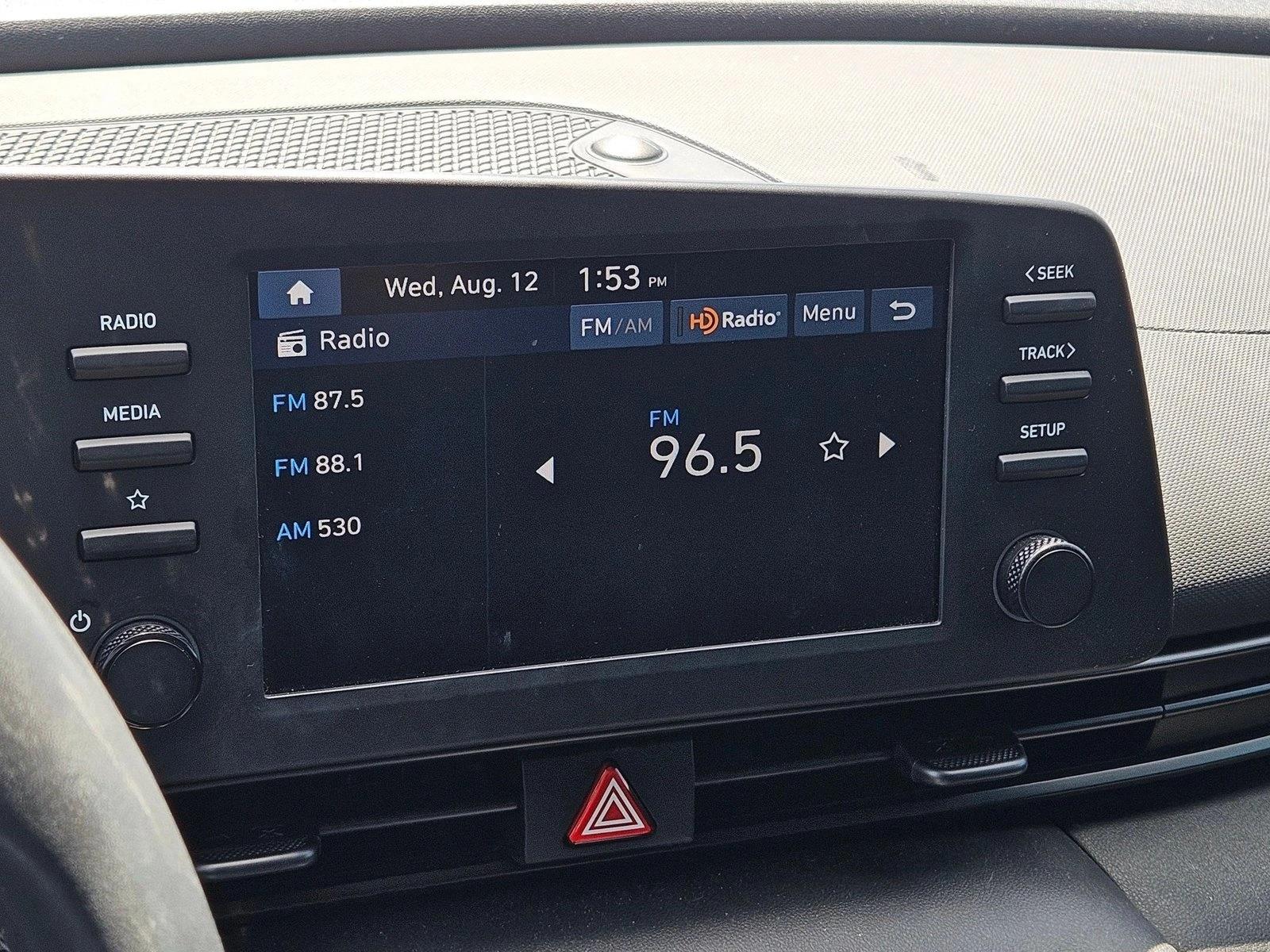 2025 Hyundai Elantra SEL - Photo 11