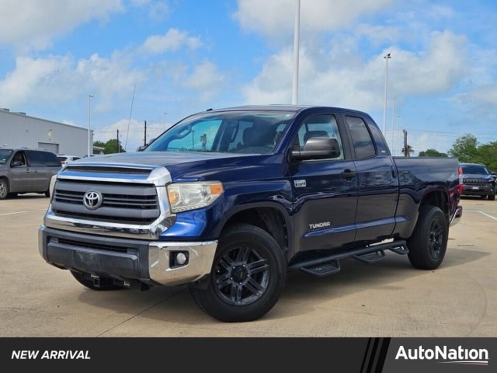 Used 2014 Toyota Tundra 2WD Truck SR5 Crew Cab Pickup