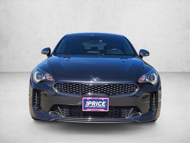 2020 Kia Stinger GT-Line photo 2