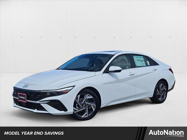 2025 Hyundai Elantra Limited's photo