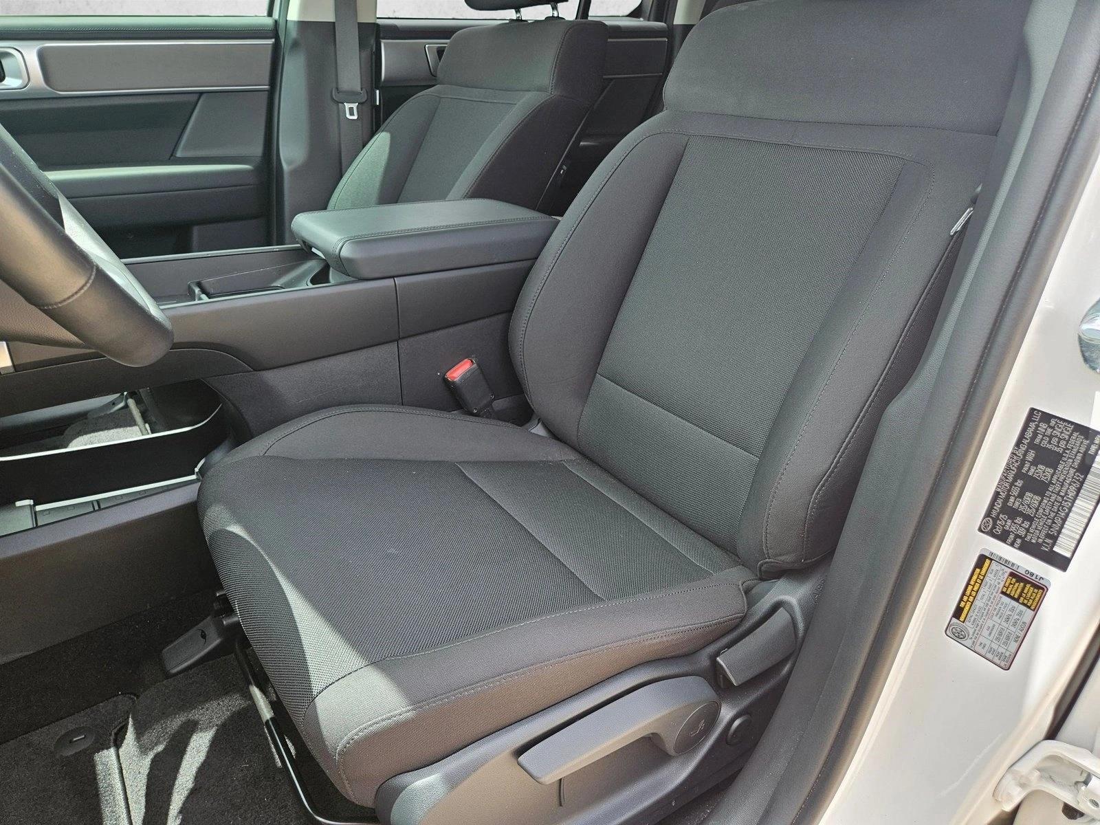 2026 Hyundai Santa Fe SE - Photo 15