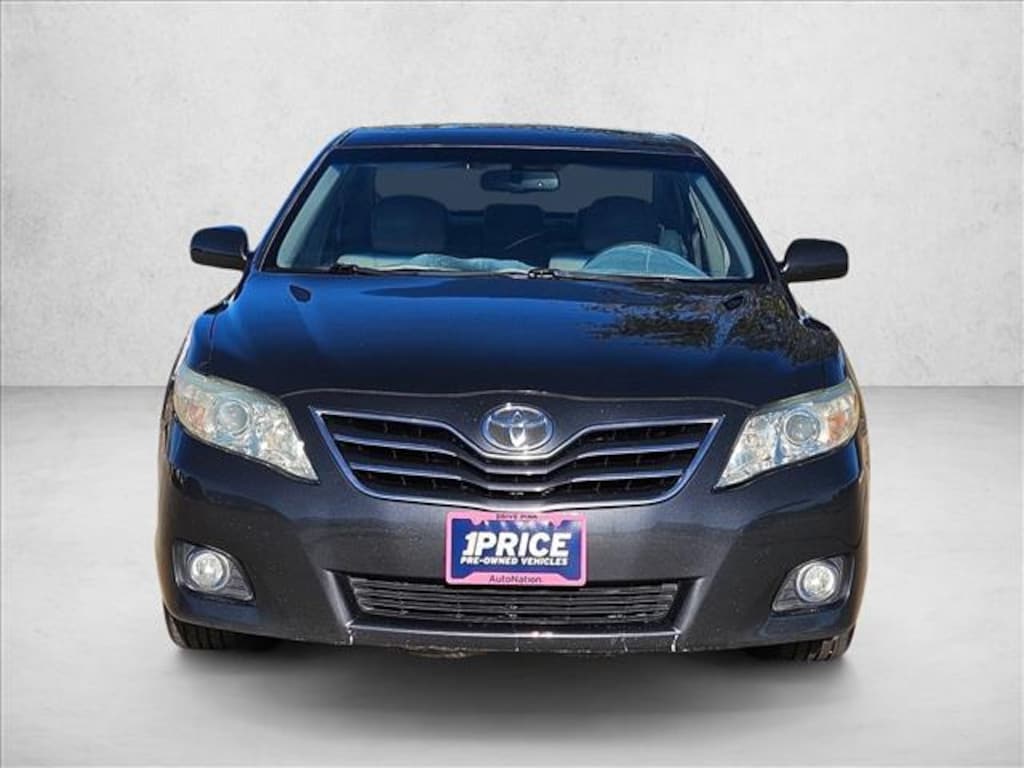 Used 2010 Toyota Camry LE 4dr Car