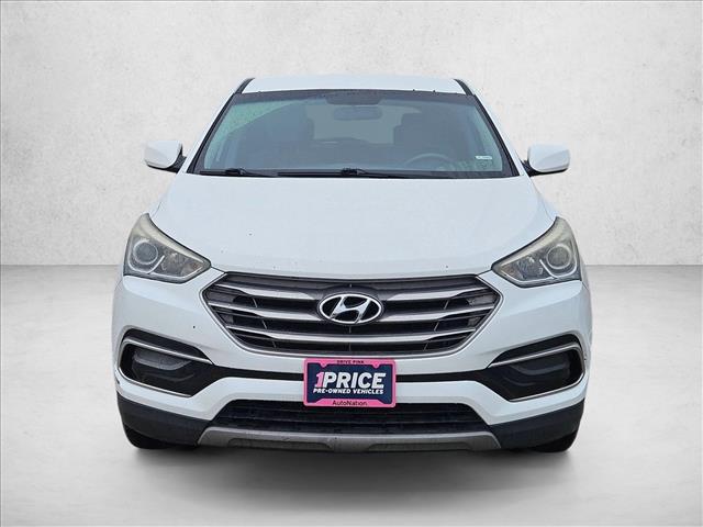 2017 Hyundai Santa Fe Sport photo 2