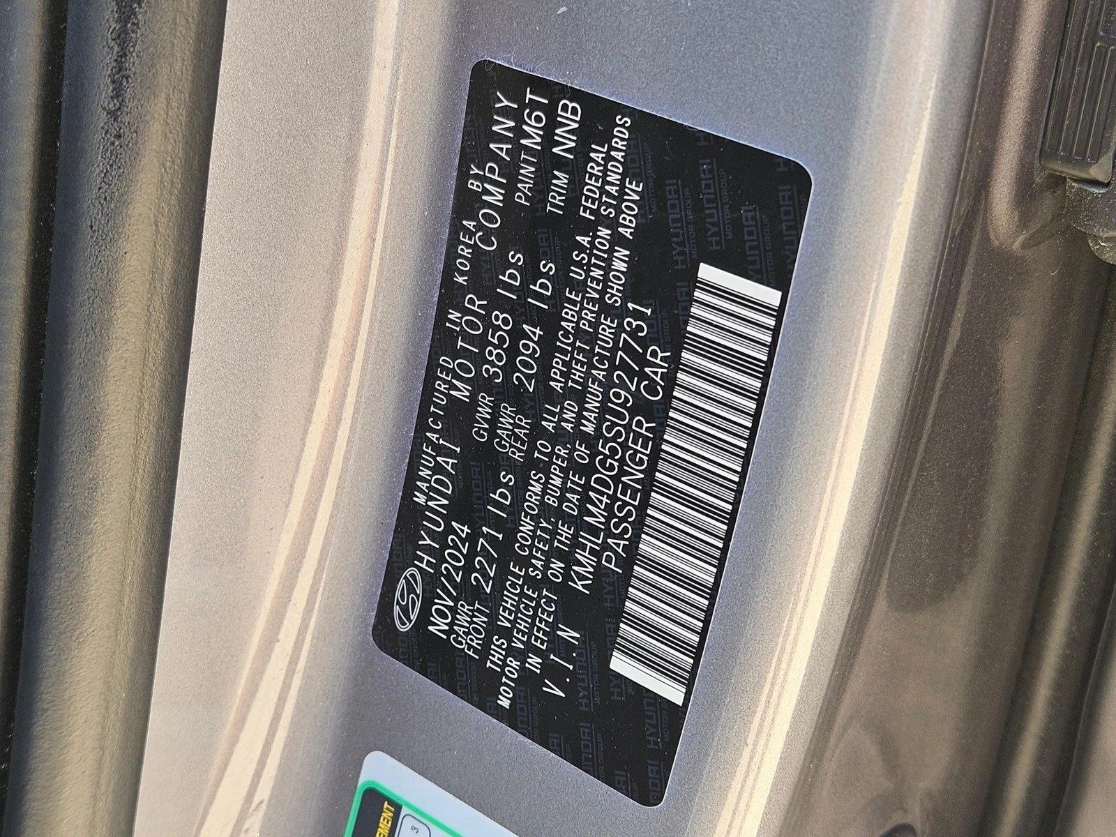 2025 Hyundai Elantra SEL - Photo 15
