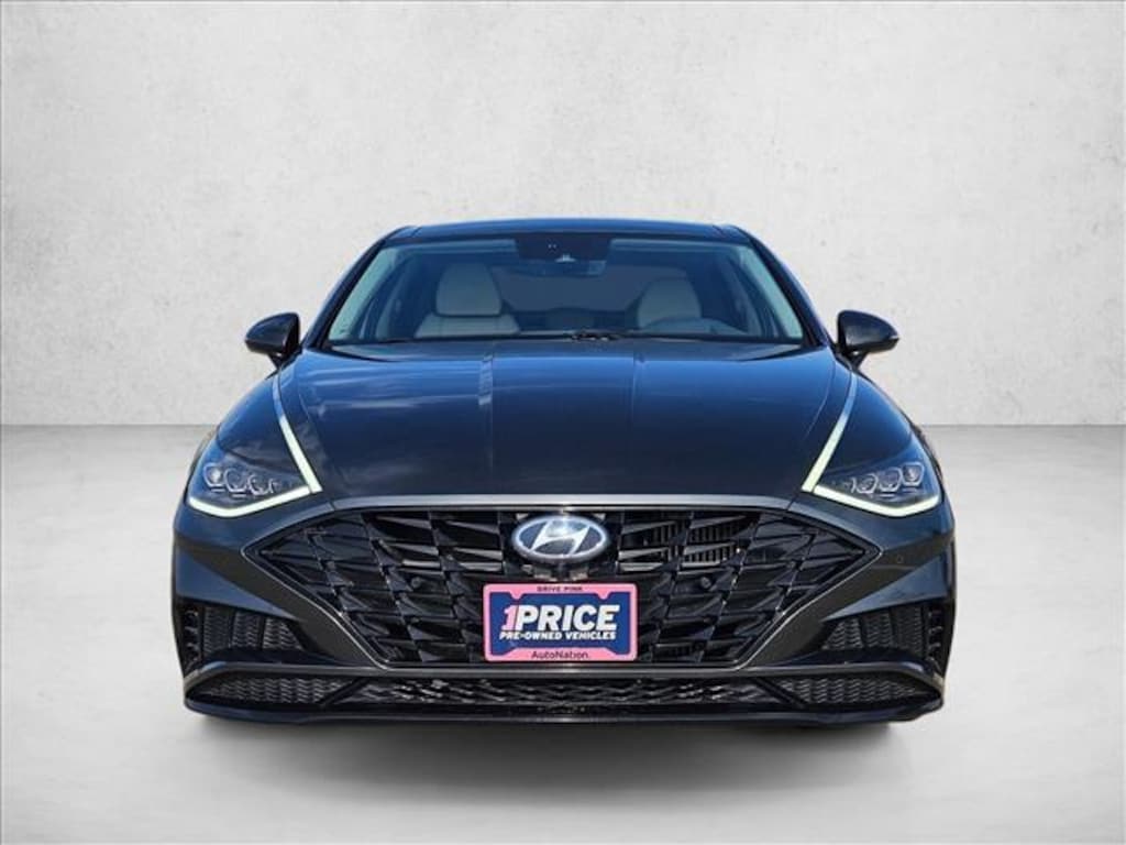 Certified 2022 Hyundai Sonata Limited 4dr Car