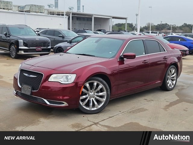 2019 Chrysler 300 Touring