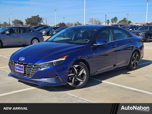 2021 Hyundai Elantra SEL's photo