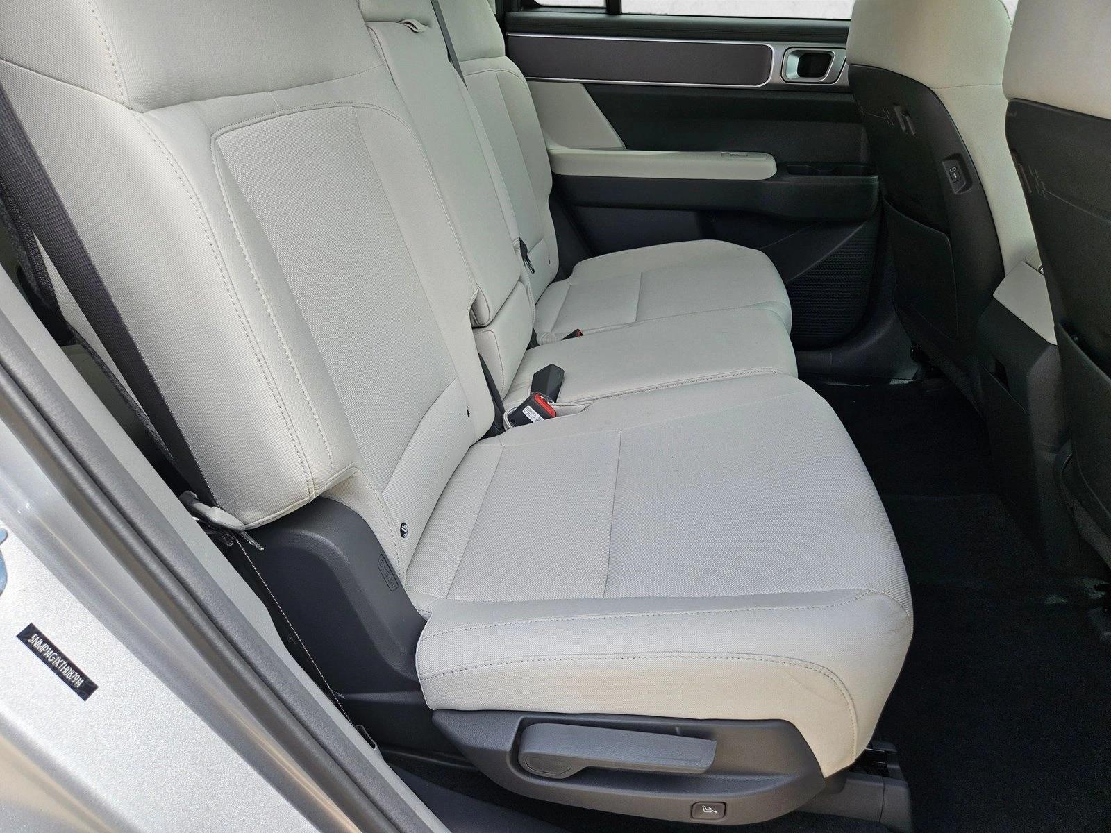 2026 Hyundai Santa Fe SE - Photo 19
