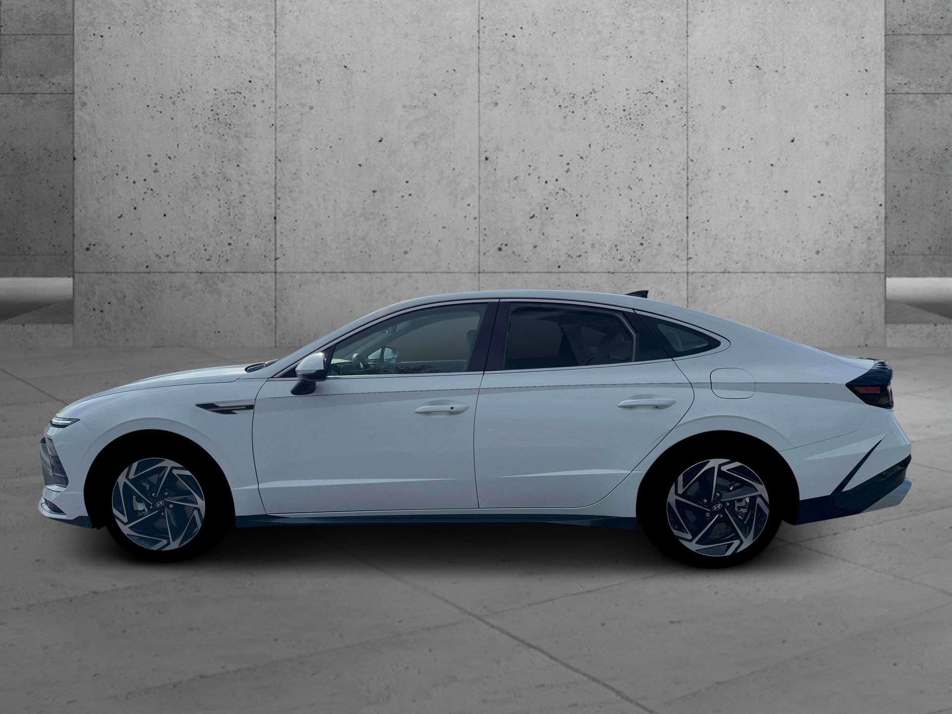 2026 Hyundai Sonata SEL - Photo 3