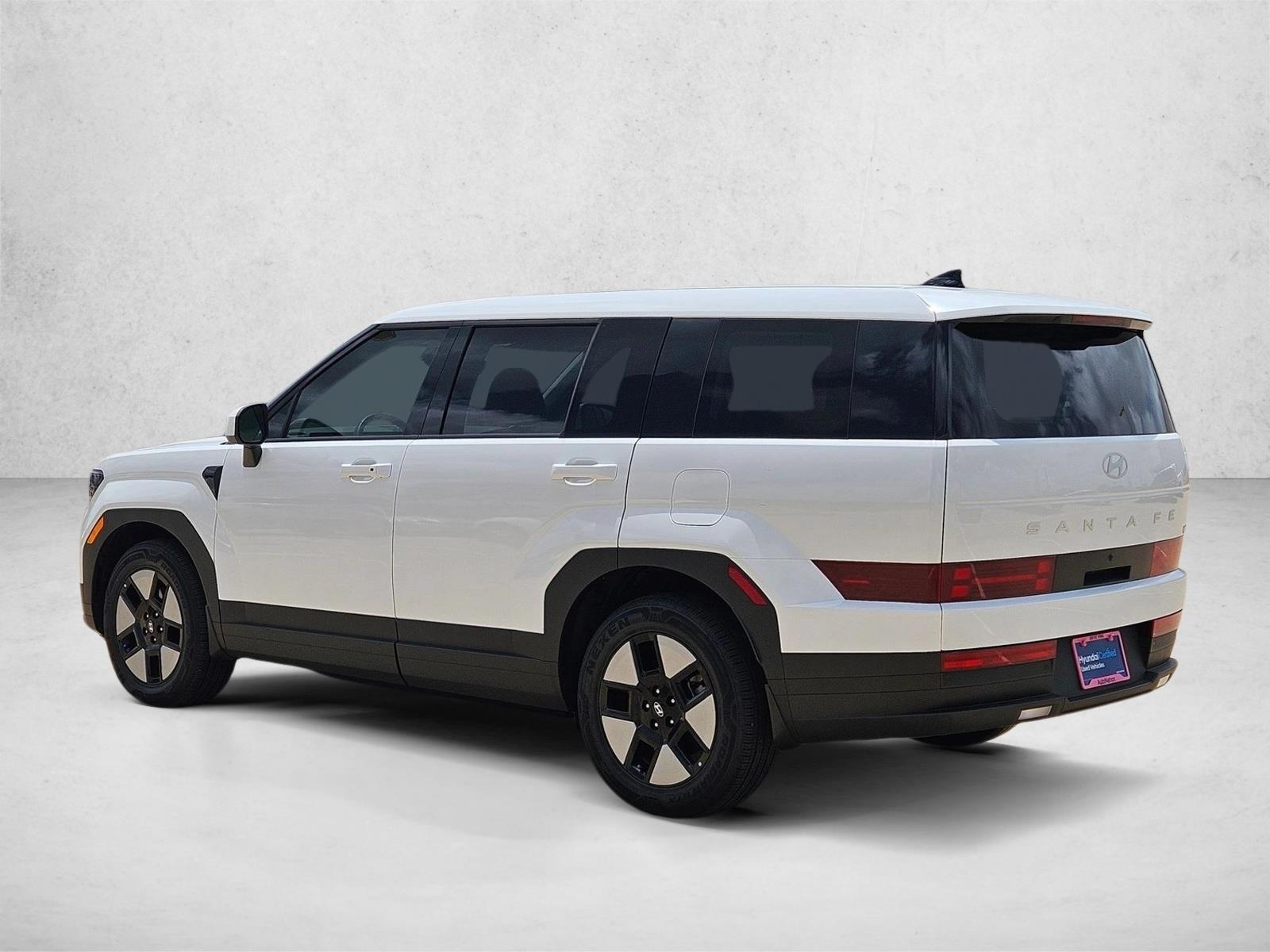2026 Hyundai Santa Fe SE - Photo 8