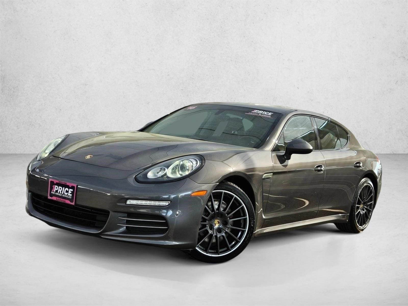 2016 Porsche Panamera Base