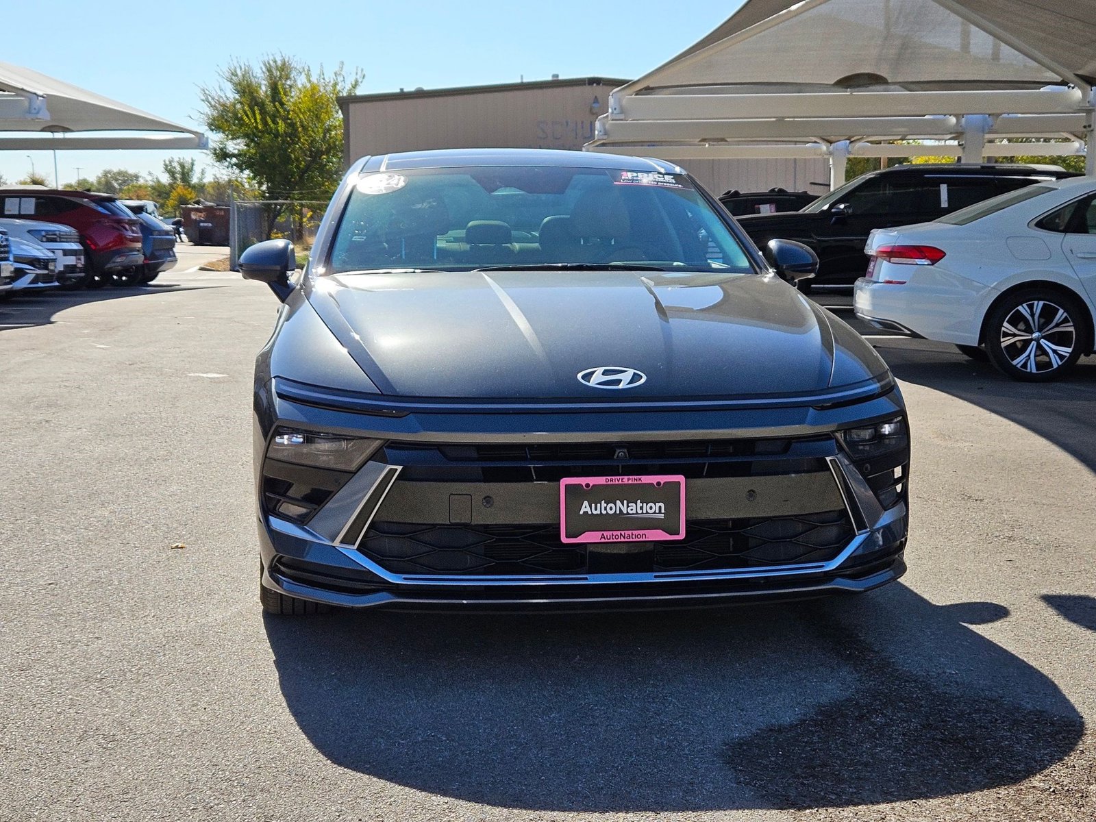 2024 Hyundai Sonata Hybrid Limited photo 2