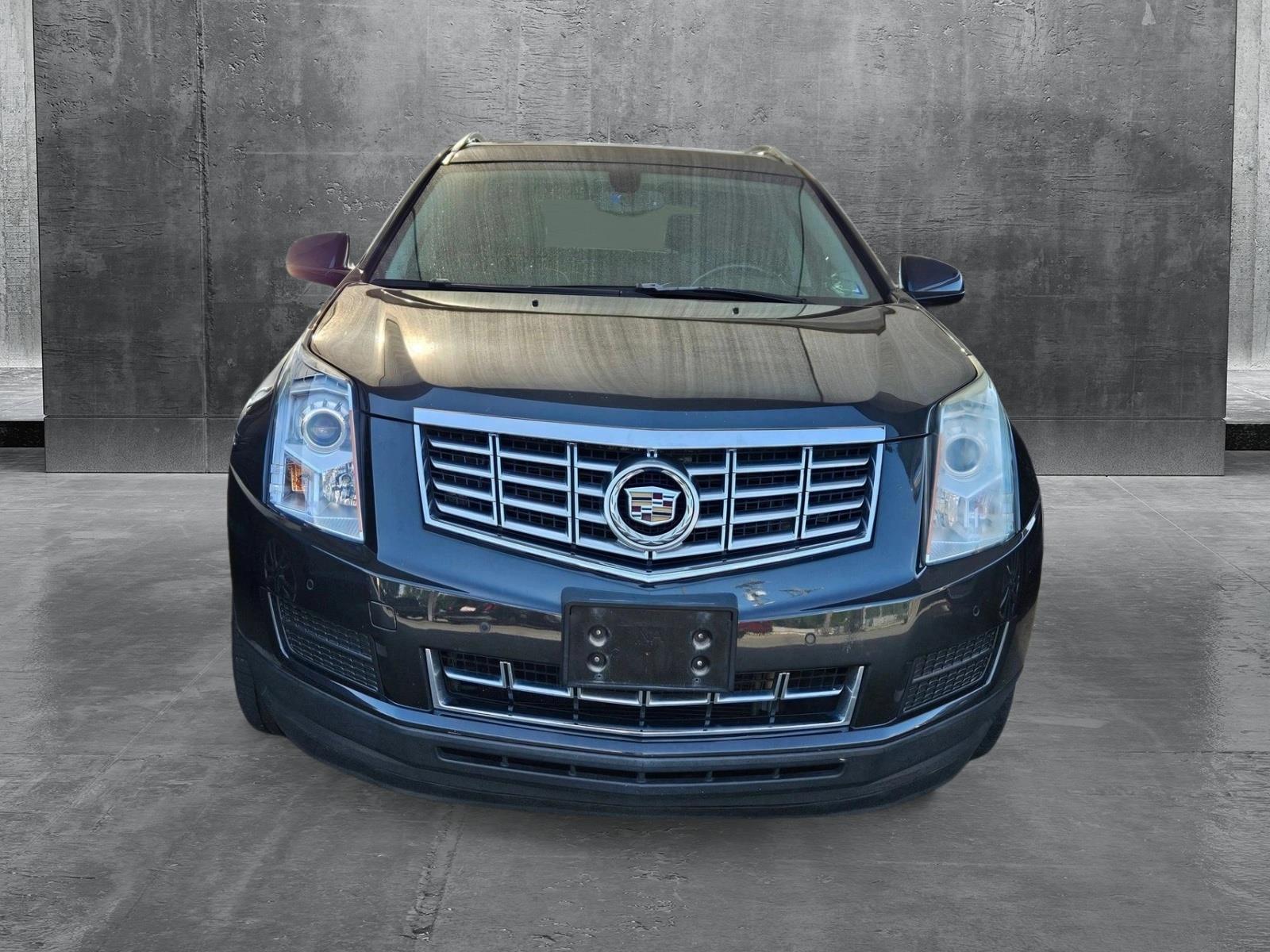 Used 2016 Cadillac SRX Luxury Collection with VIN 3GYFNBE30GS552265 for sale in North Richland Hills, TX