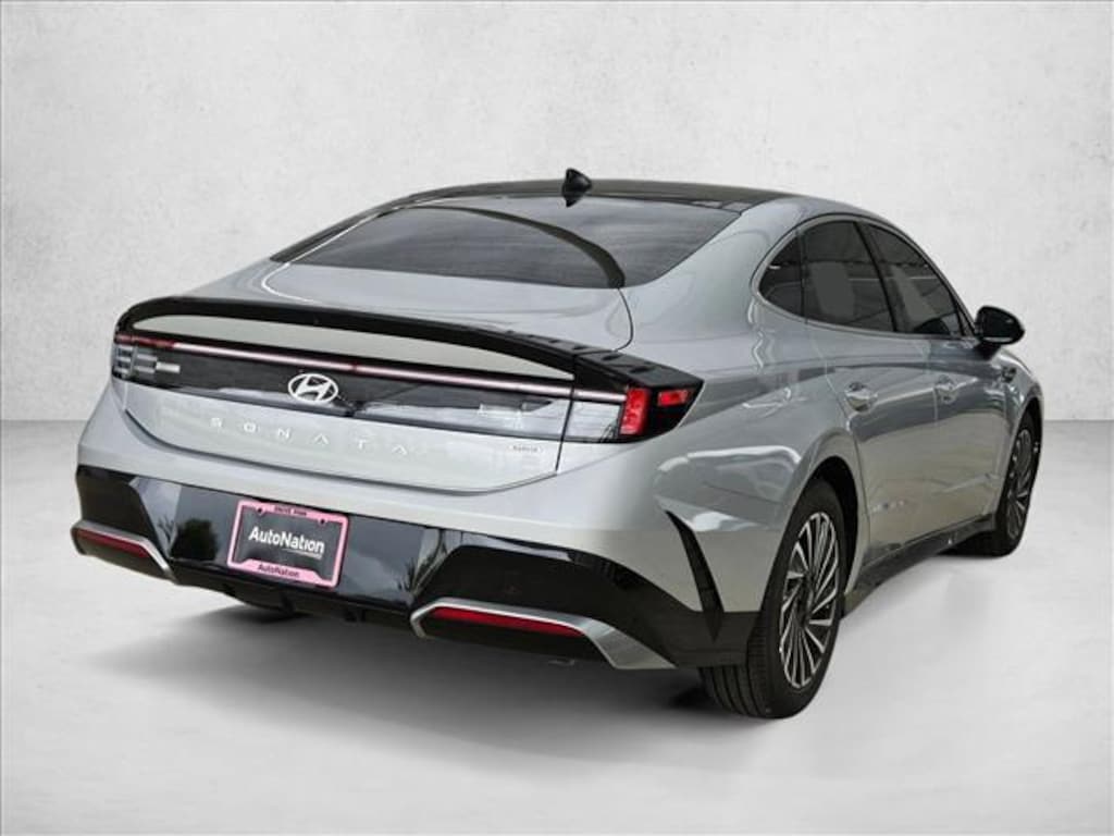 New 2026 Hyundai Sonata Hybrid SEL 4dr Car