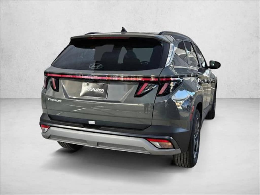 New 2026 Hyundai Tucson SEL Premium FWD Sport Utility