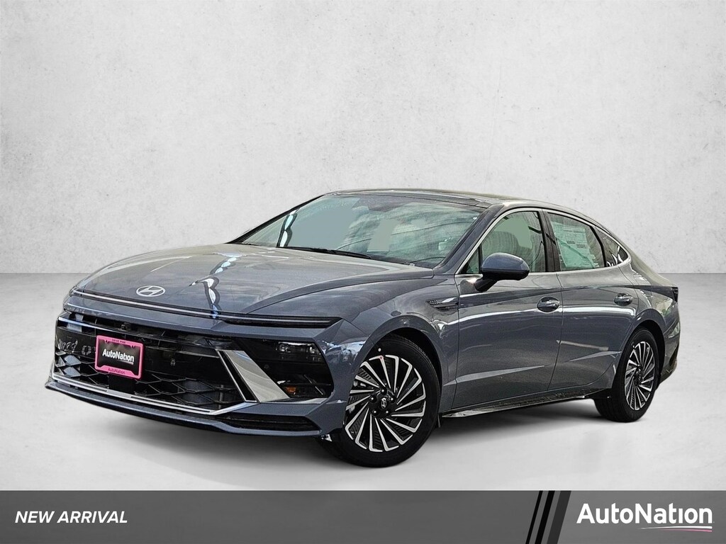 Used 2026 Hyundai Sonata Hybrid Limited 4dr Car