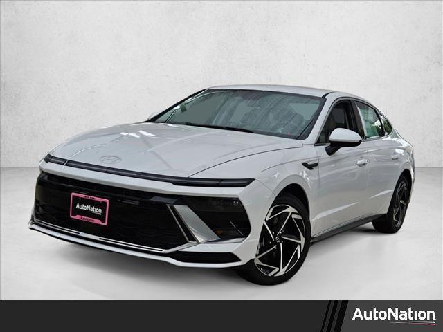 2026 Hyundai Sonata SEL's photo
