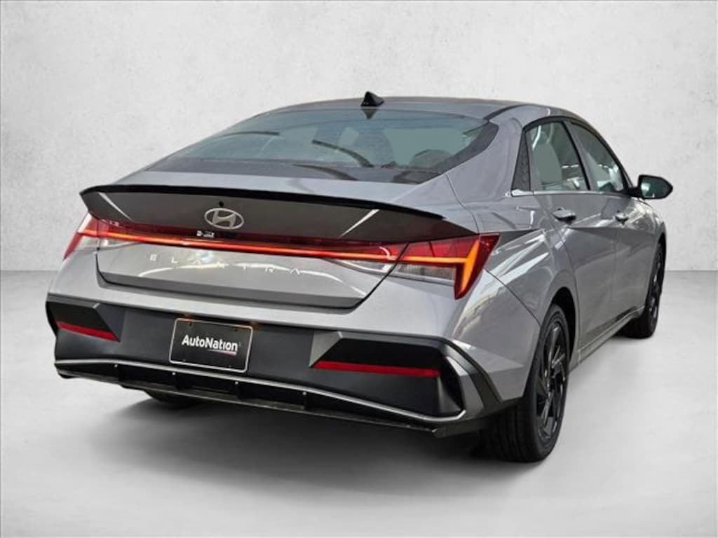 New 2026 Hyundai Elantra SEL Sport Premium 4dr Car