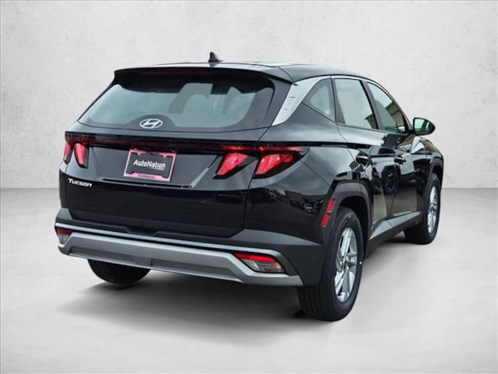 New 2026 Hyundai Tucson SE FWD Sport Utility