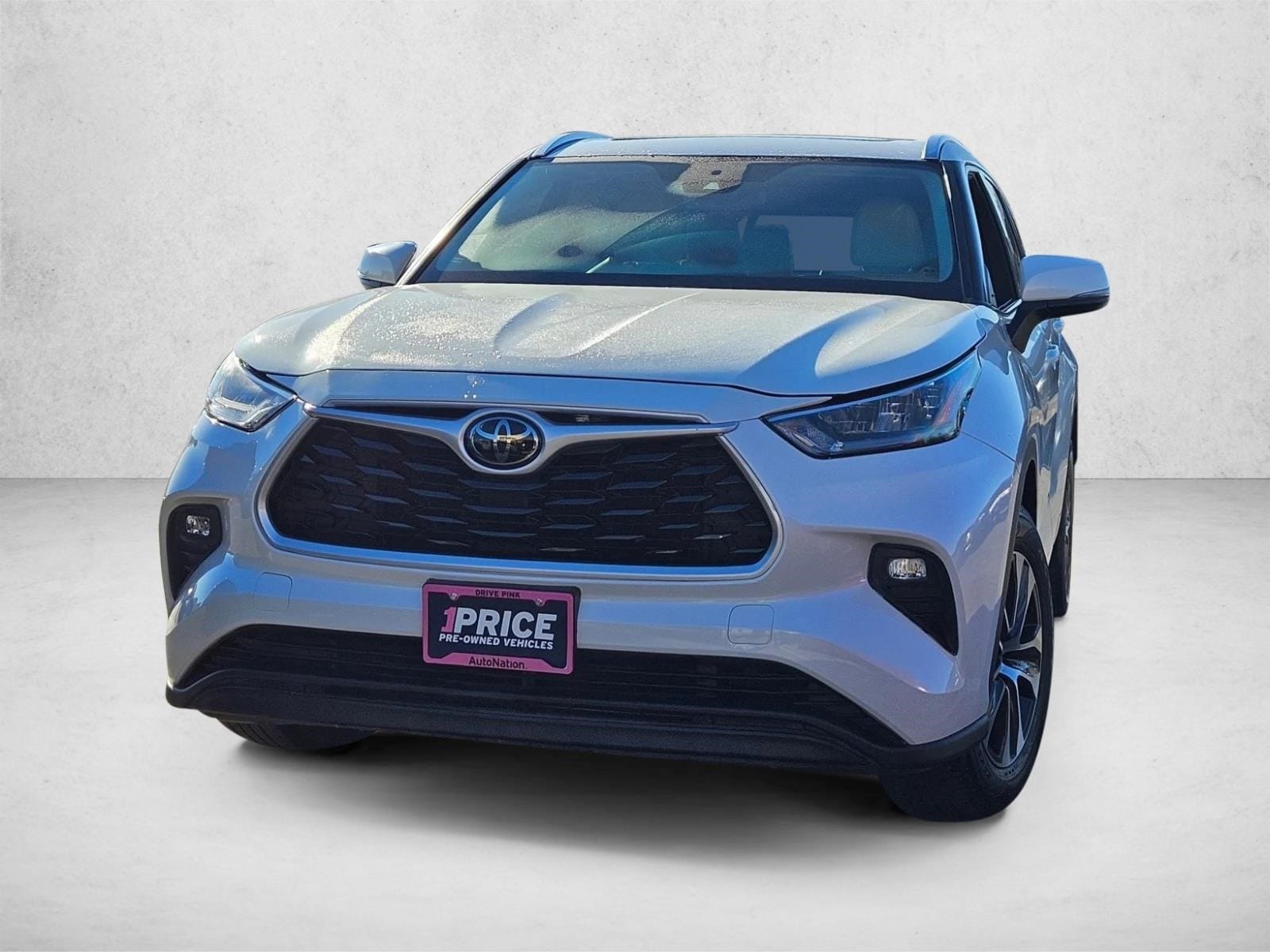 2020 Toyota Highlander XLE's photo