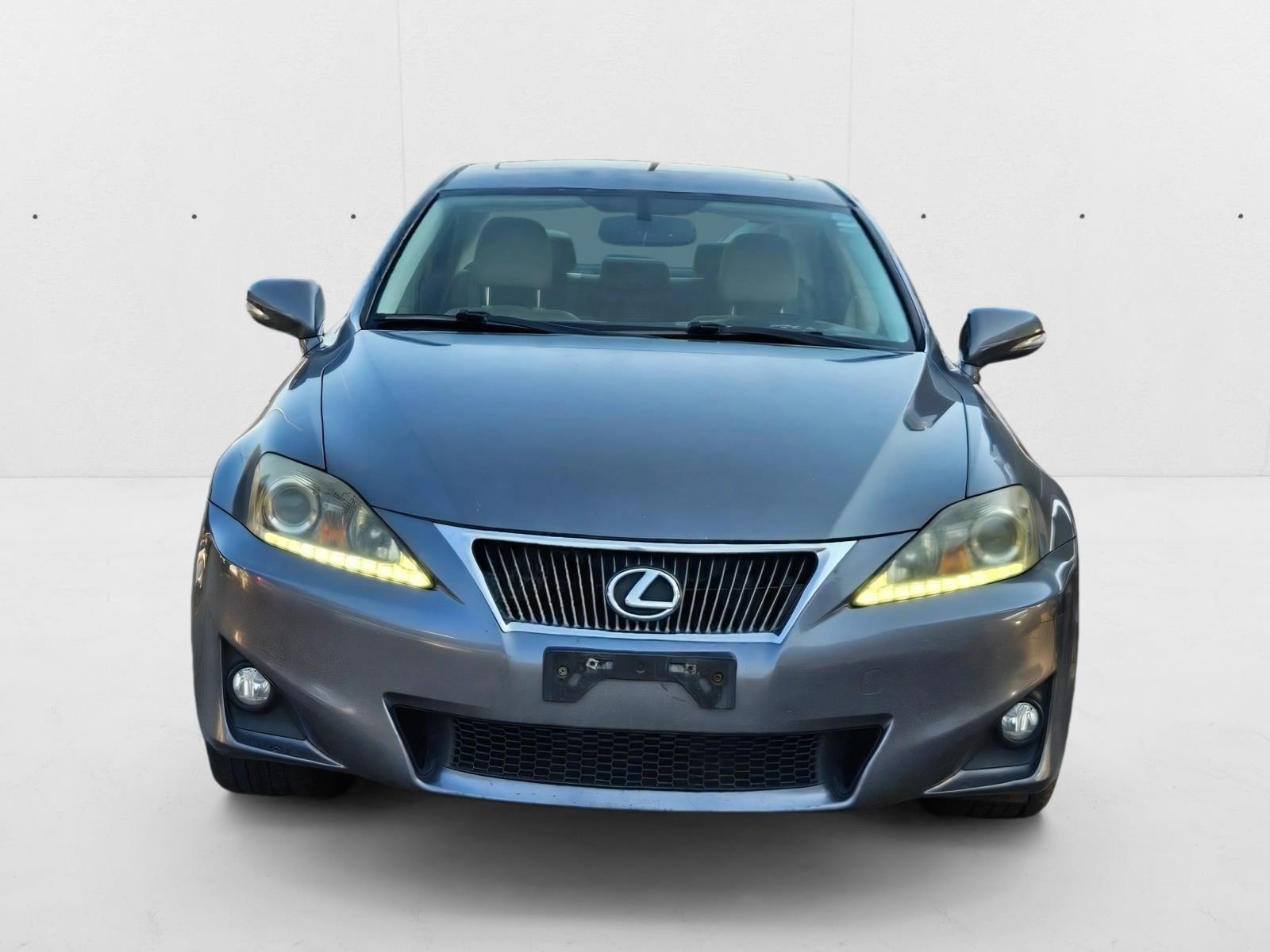 2012 Lexus IS 250 photo 2
