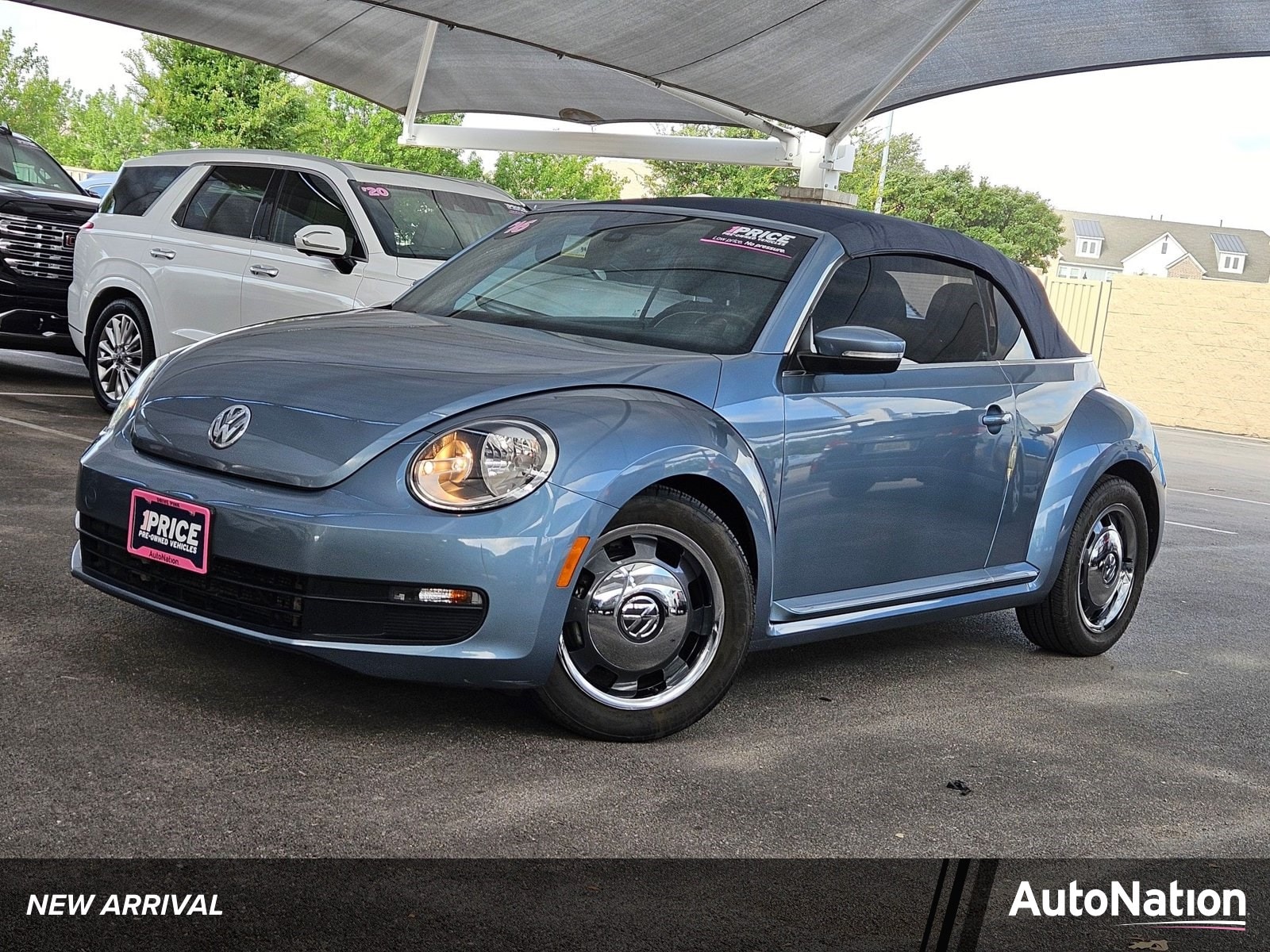2016 Volkswagen Beetle 1.8T Denim Conv. auto PZEV's photo
