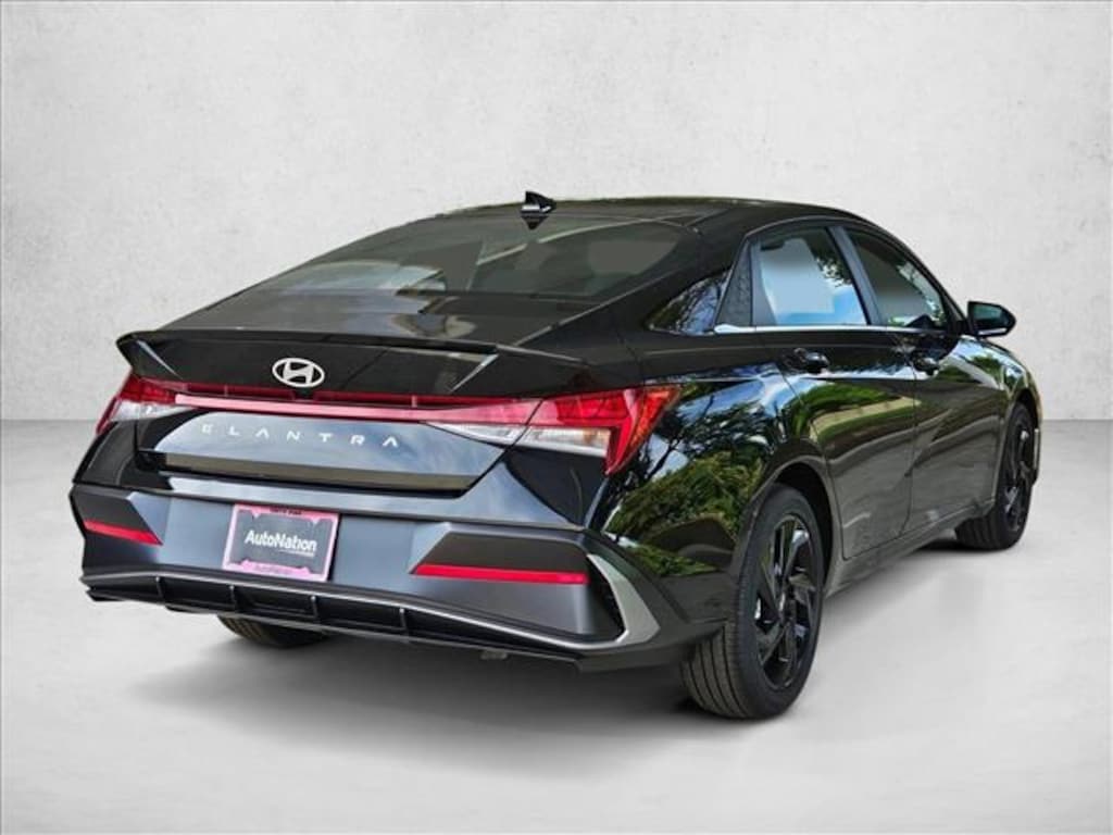 New 2026 Hyundai Elantra SEL Sport Premium 4dr Car