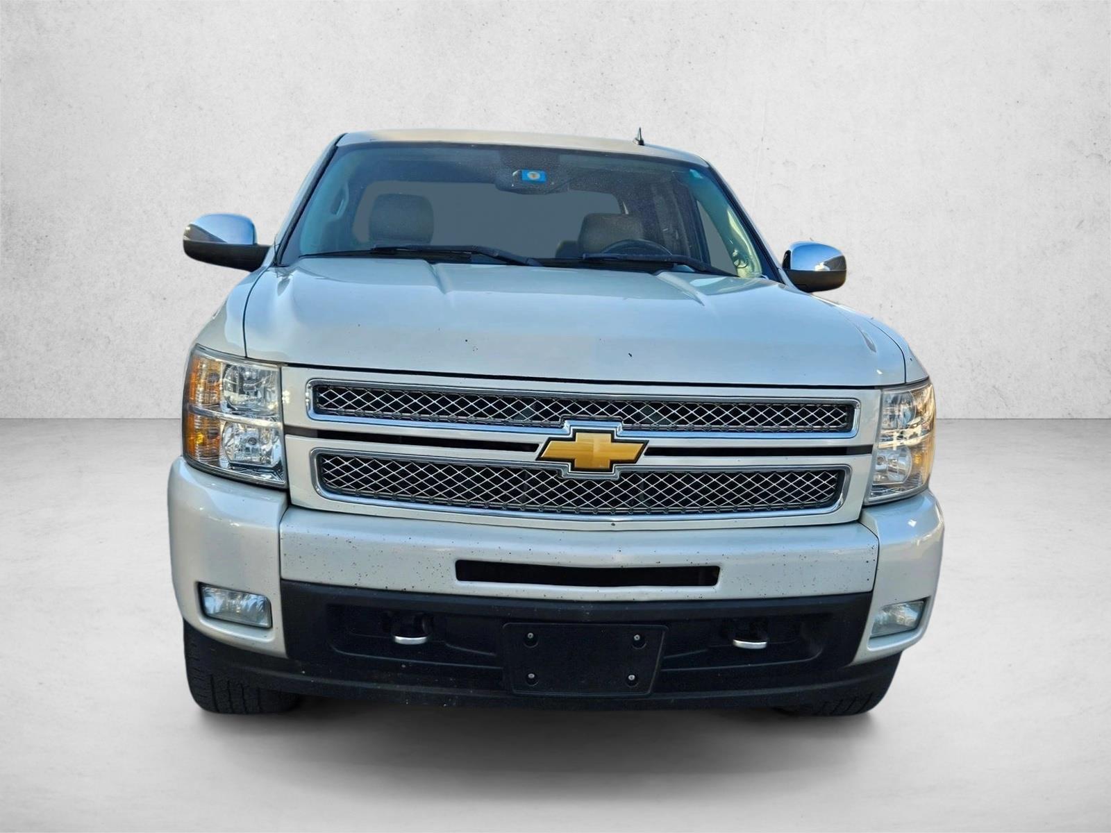 2013 Chevrolet Silverado 1500 LTZ photo 2