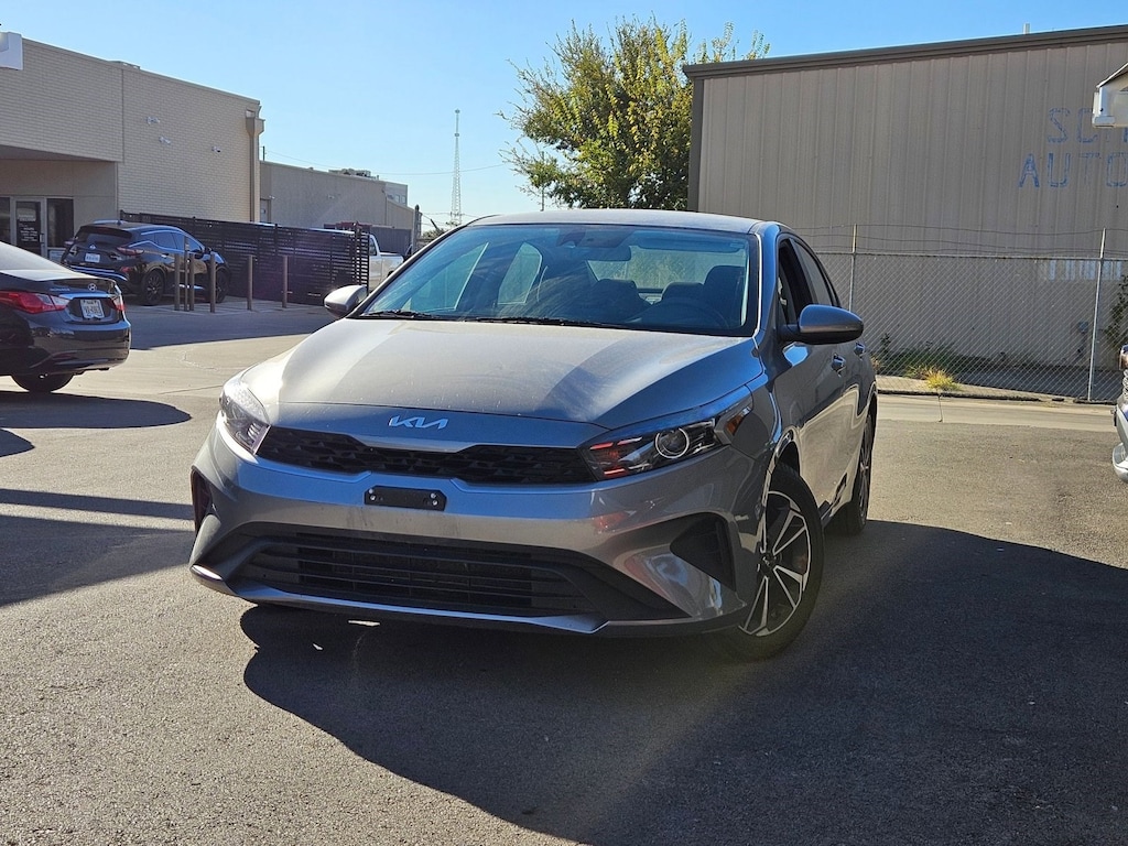 Used 2023 Kia Forte LXS 4dr Car