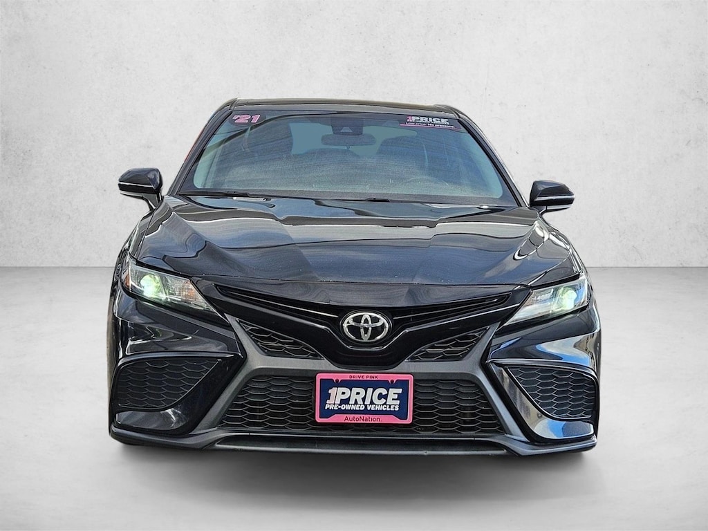 Used 2021 Toyota Camry SE 4dr Car