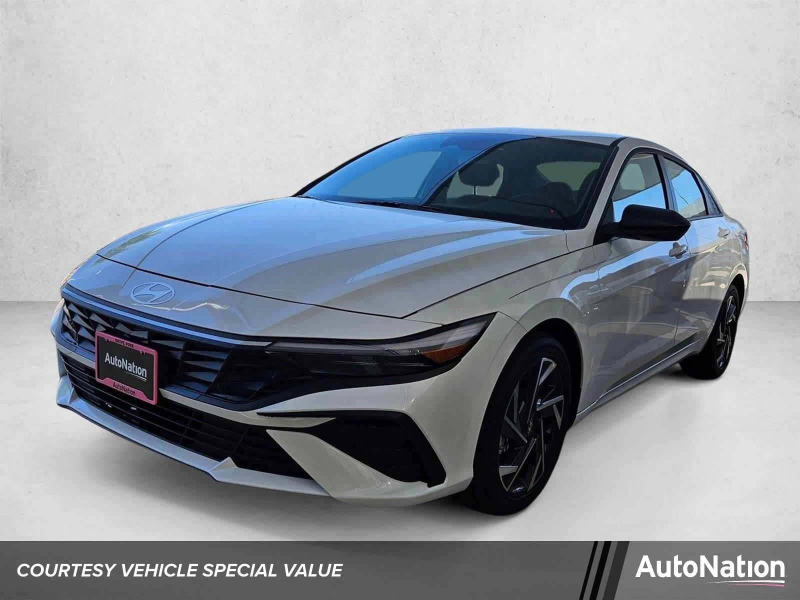 2025 Hyundai Elantra 1.6 SEL Sport's photo