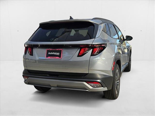 2026 Hyundai Tucson SEL photo 2