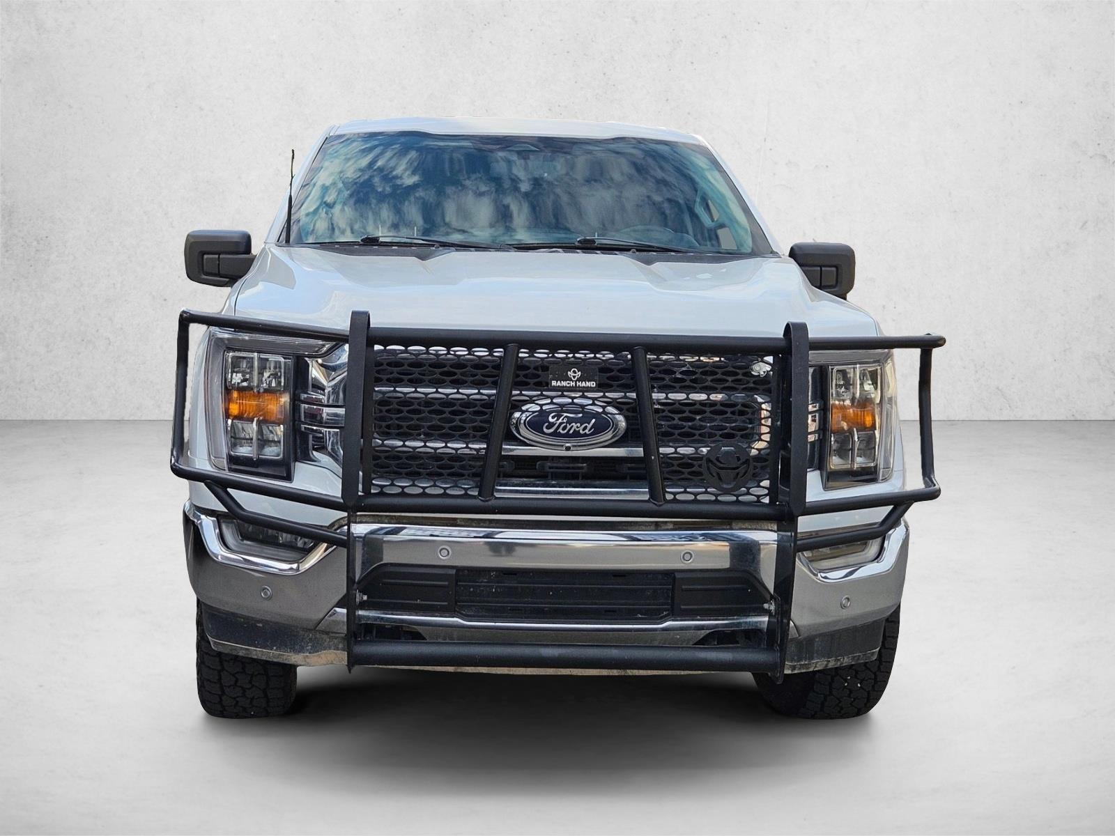 2022 Ford F-150 XLT photo 2