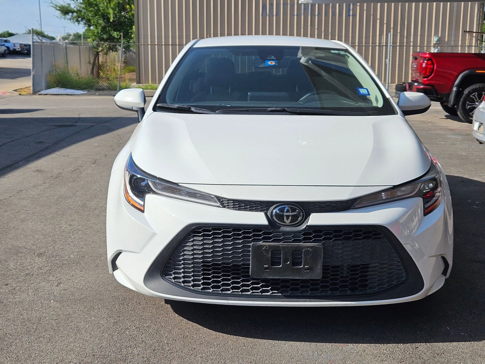 Used 2022 Toyota Corolla LE with VIN JTDEPMAE9N3015962 for sale in Northfield, Minnesota