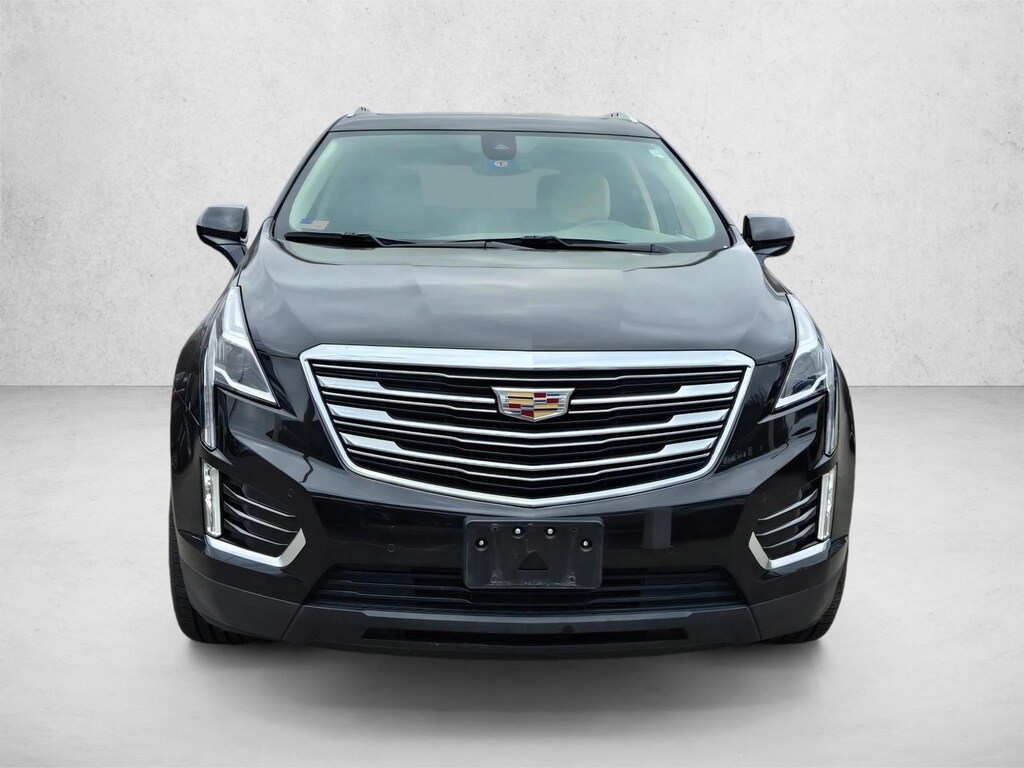 Used 2018 Cadillac XT5 Premium Luxury FWD Sport Utility
