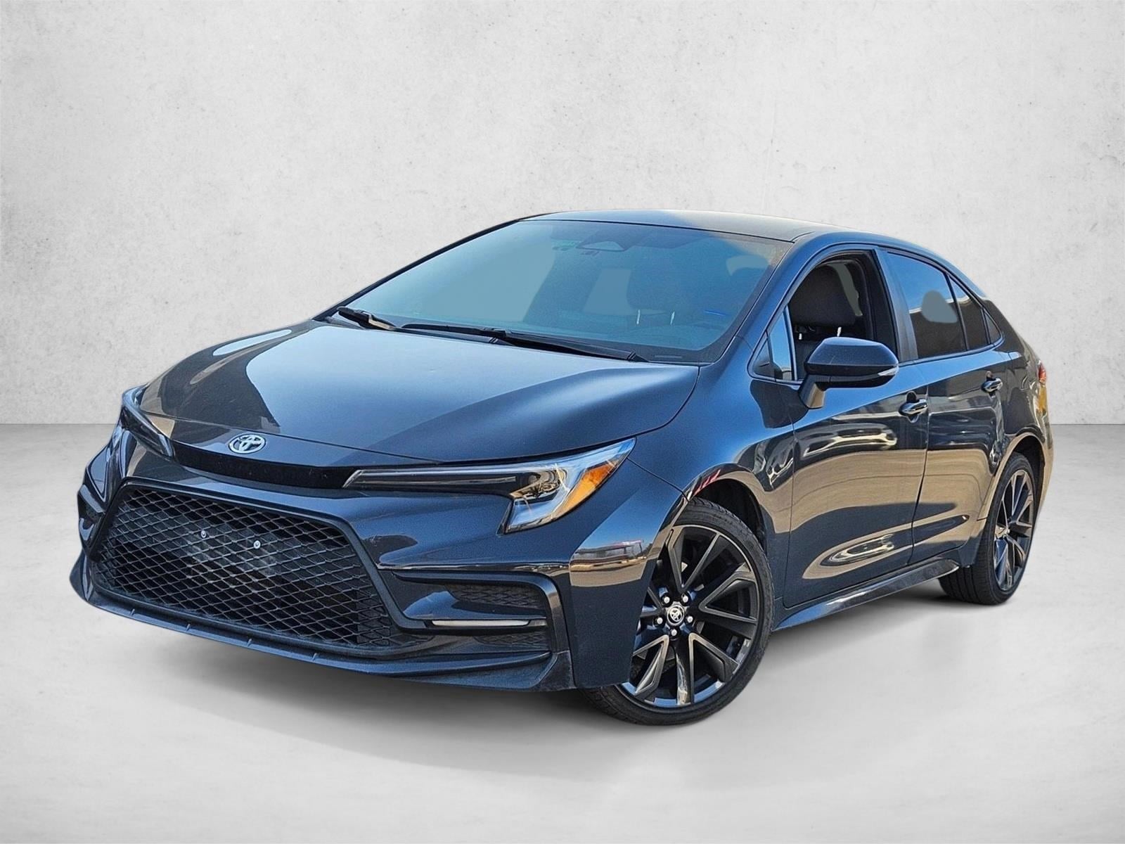 2023 Toyota Corolla SE's photo