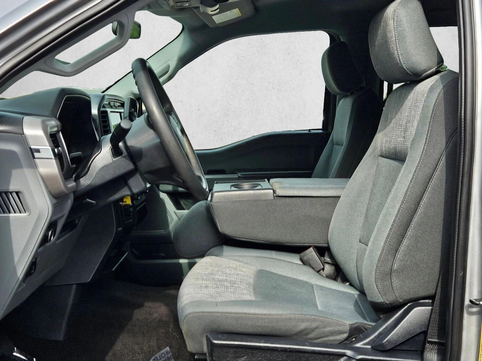 2023 Ford F-150 XLT - Photo 13