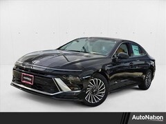 2025 Hyundai Sonata Hybrid Limited 4dr Car