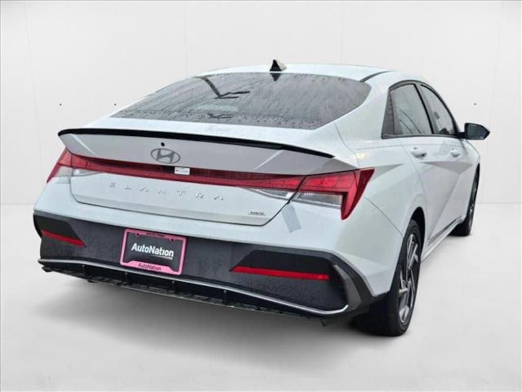 New 2025 Hyundai Elantra Hybrid SEL Sport Sedan