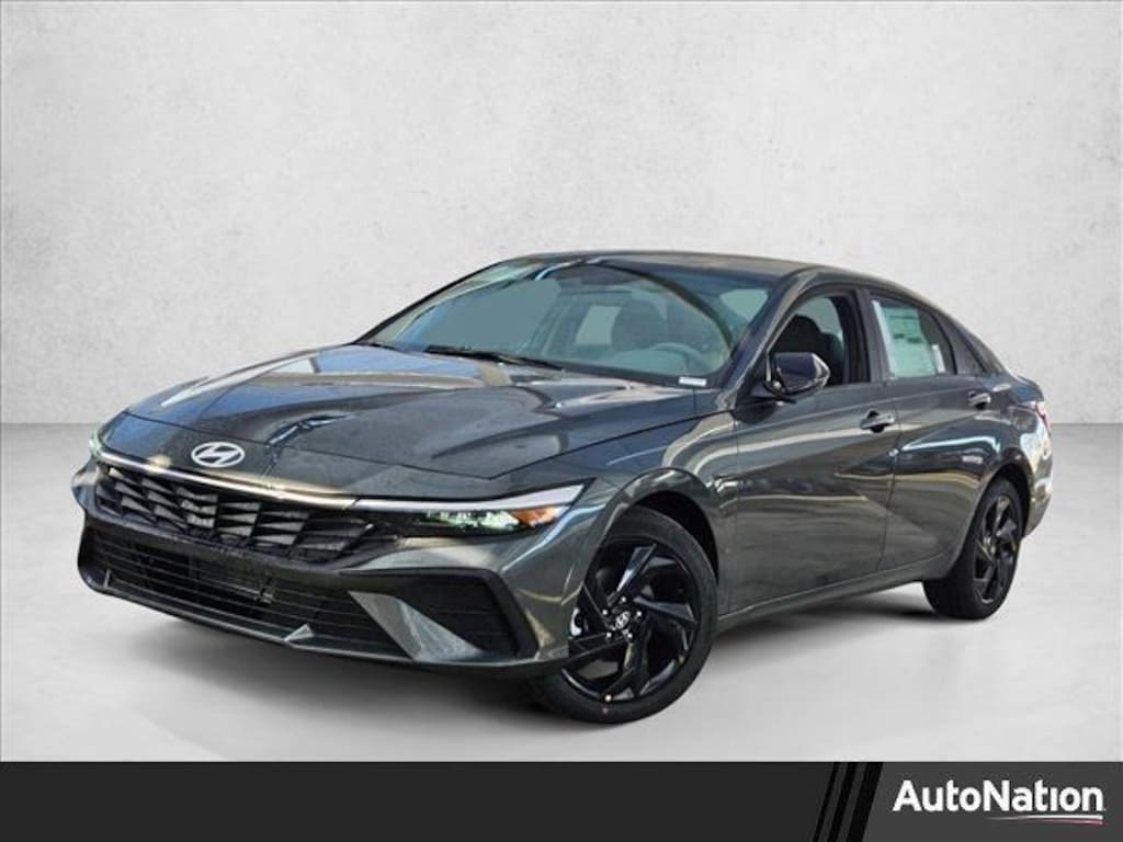 New 2026 Hyundai Elantra SEL Sport 4dr Car
